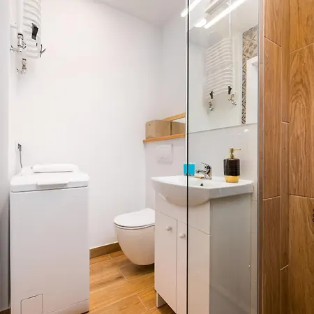Apartment Twarda Downtown By Bookinghost Warschau