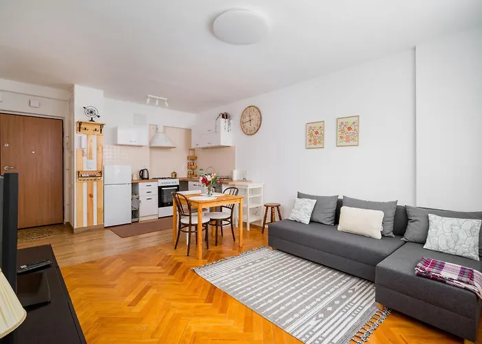 Apartment Twarda Downtown By Bookinghost *
